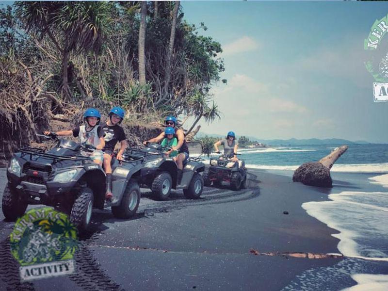 Keramas Moonlight Villa Bagian luar foto
